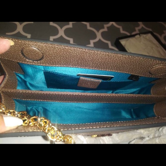 Beige Leather Crossbody Handbag - Picture 2 of 11